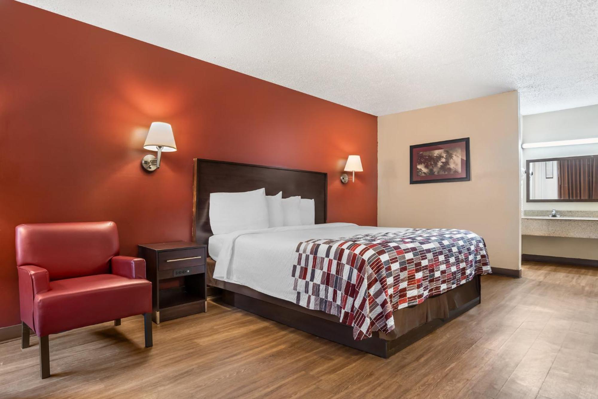Red Roof Inn Montgomery - Midtown Extérieur photo